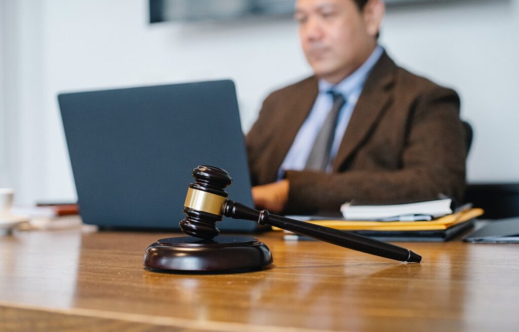 How Do I Hire a Personal Injuries Attorney?